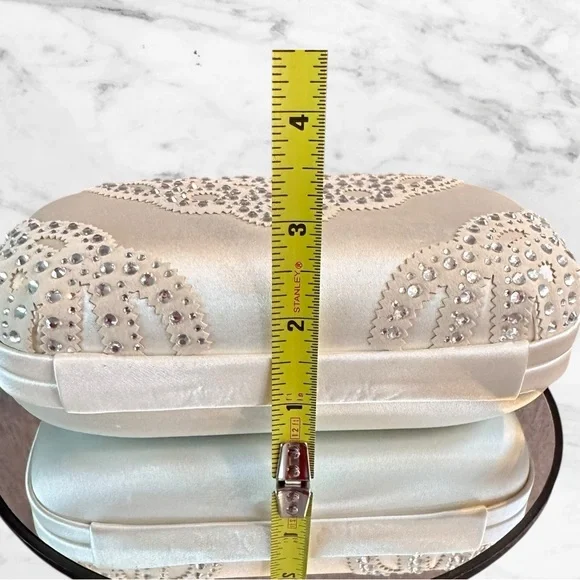 Badgley Mischka Off White Satin Rhinestone Clutch Evening Handbag Chain - Picture 10 of 16